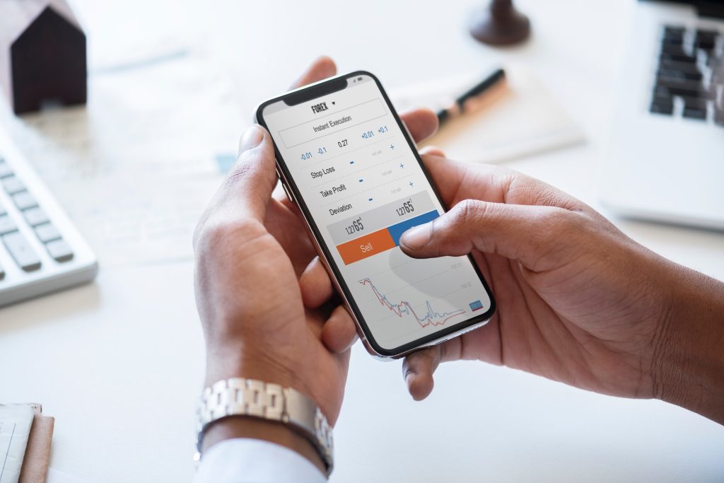 Banque mobile vs néobanque