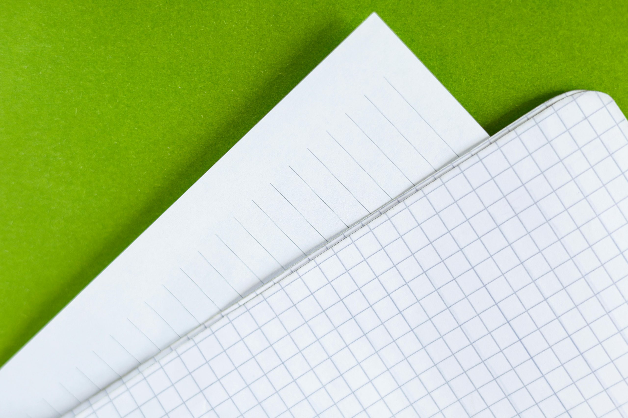 Tablette scolaire ou cahier papier