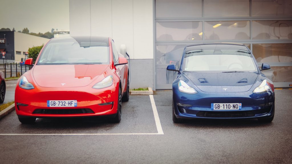 Tesla Model 3 vs Model Y