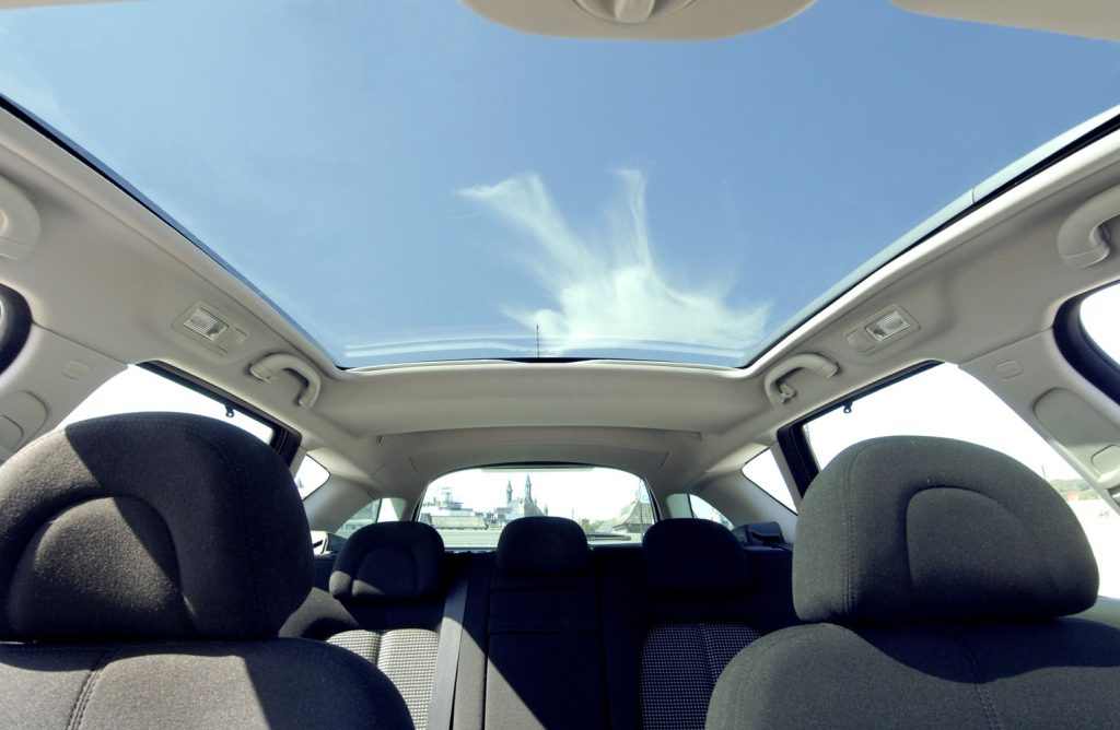 Toit panoramique ou toit ouvrant