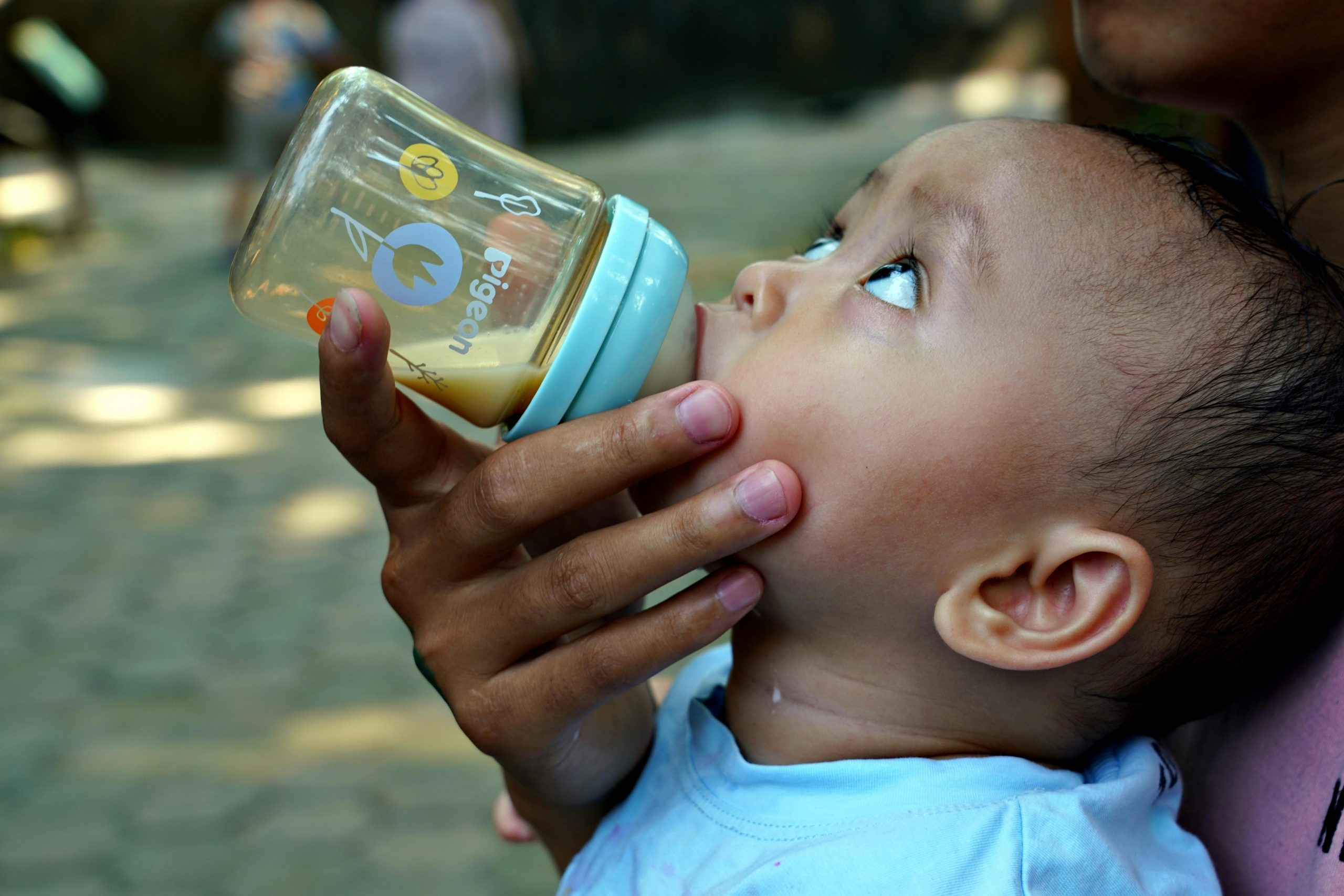 Bébé allaité ou nourri au biberon
