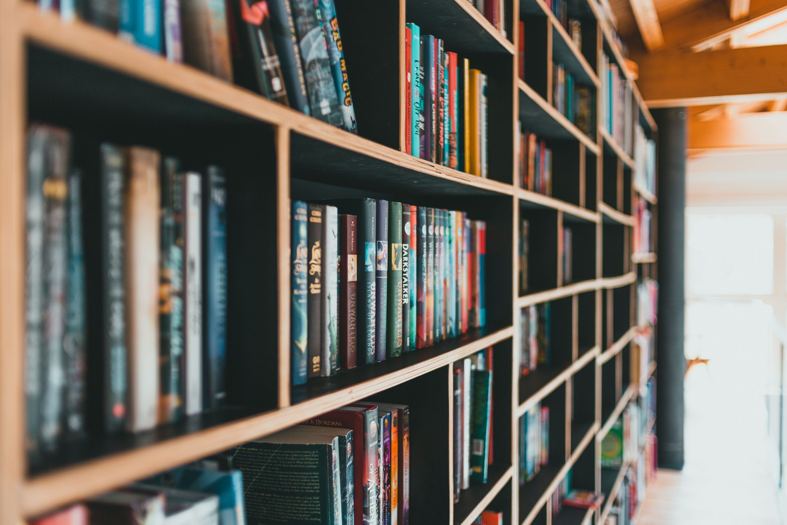 Bibliothèque ou librairie