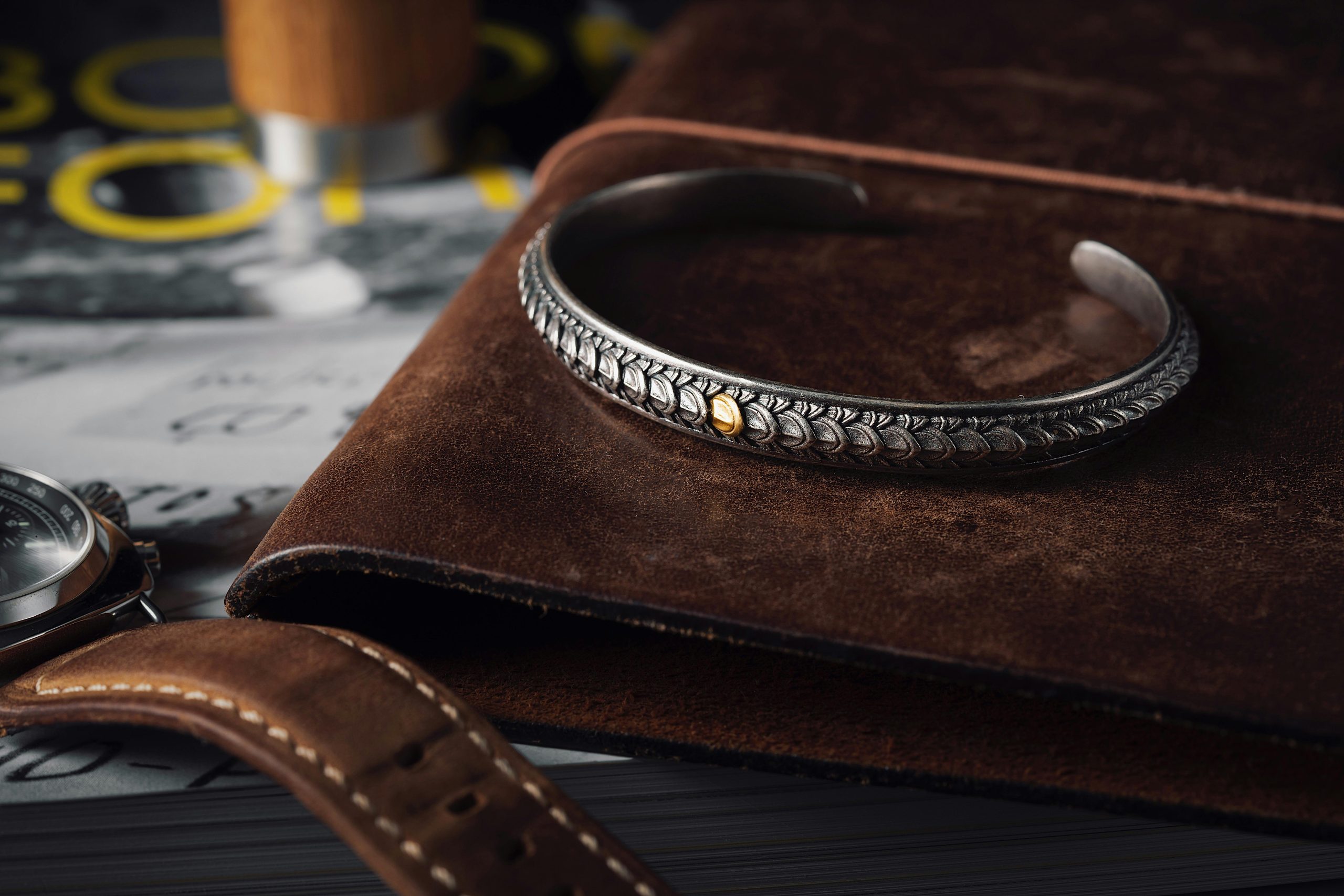 Bracelet métal ou cuir