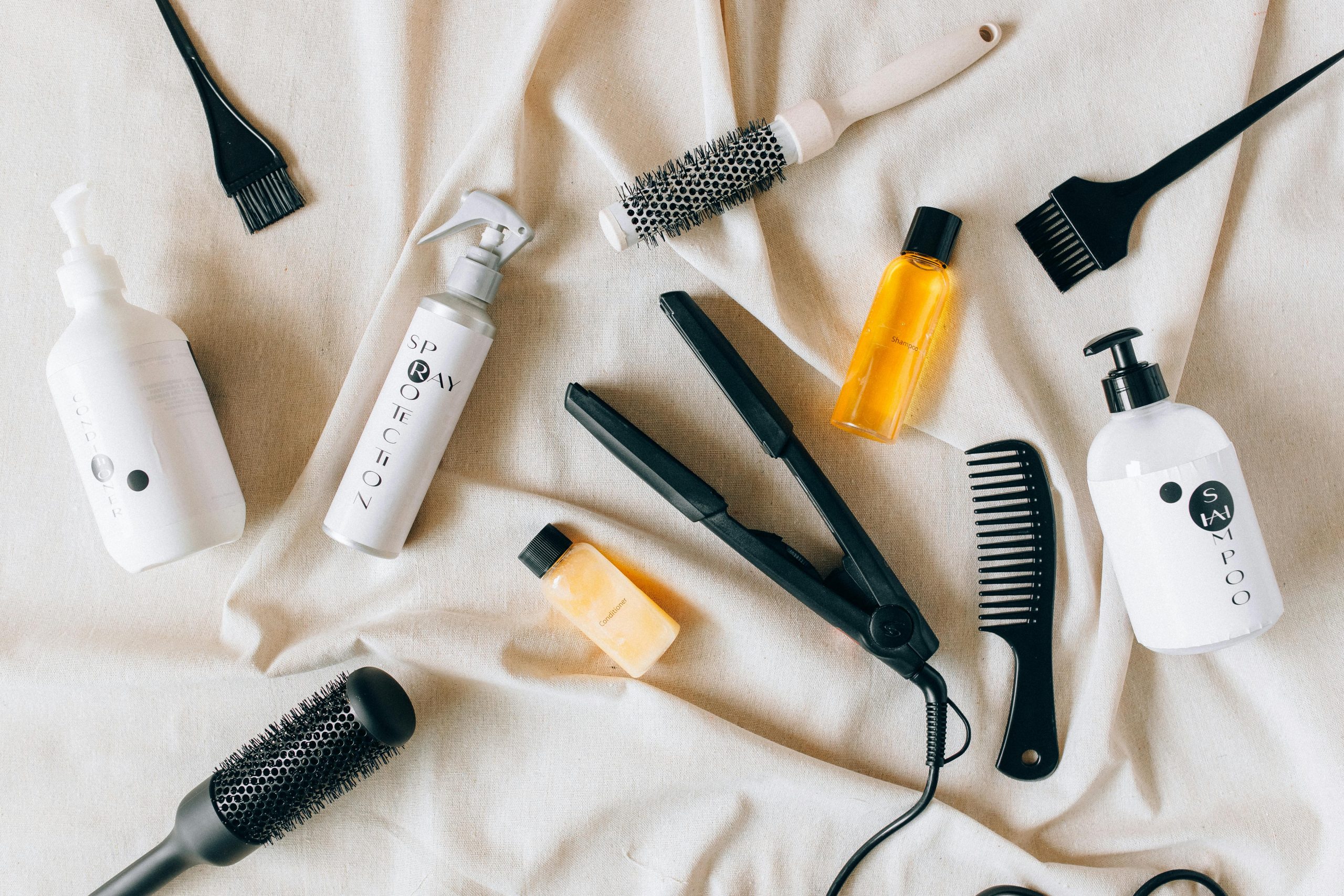 Brosse lissante ou fer à lisser