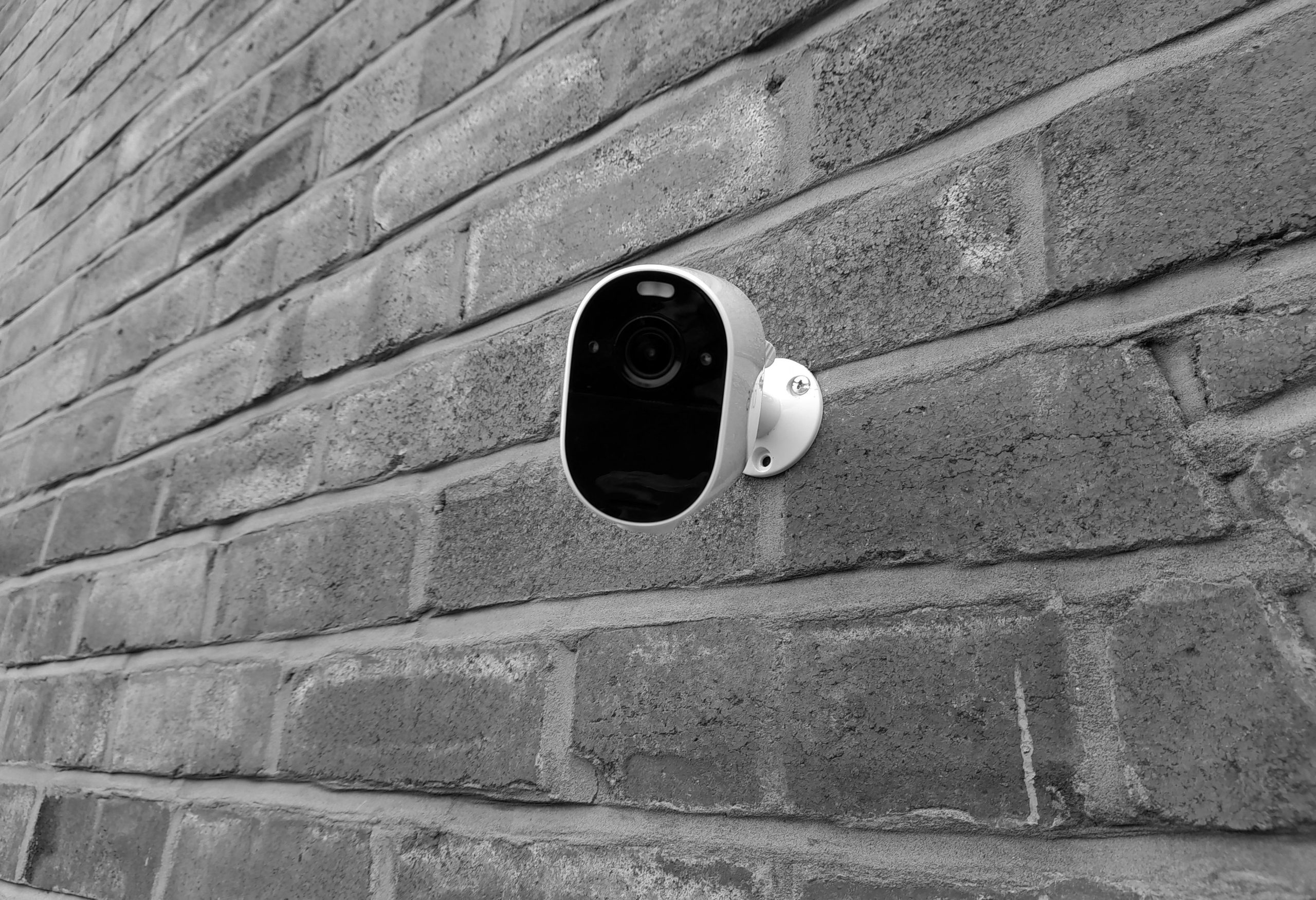 Caméra de surveillance Arlo ou Ring