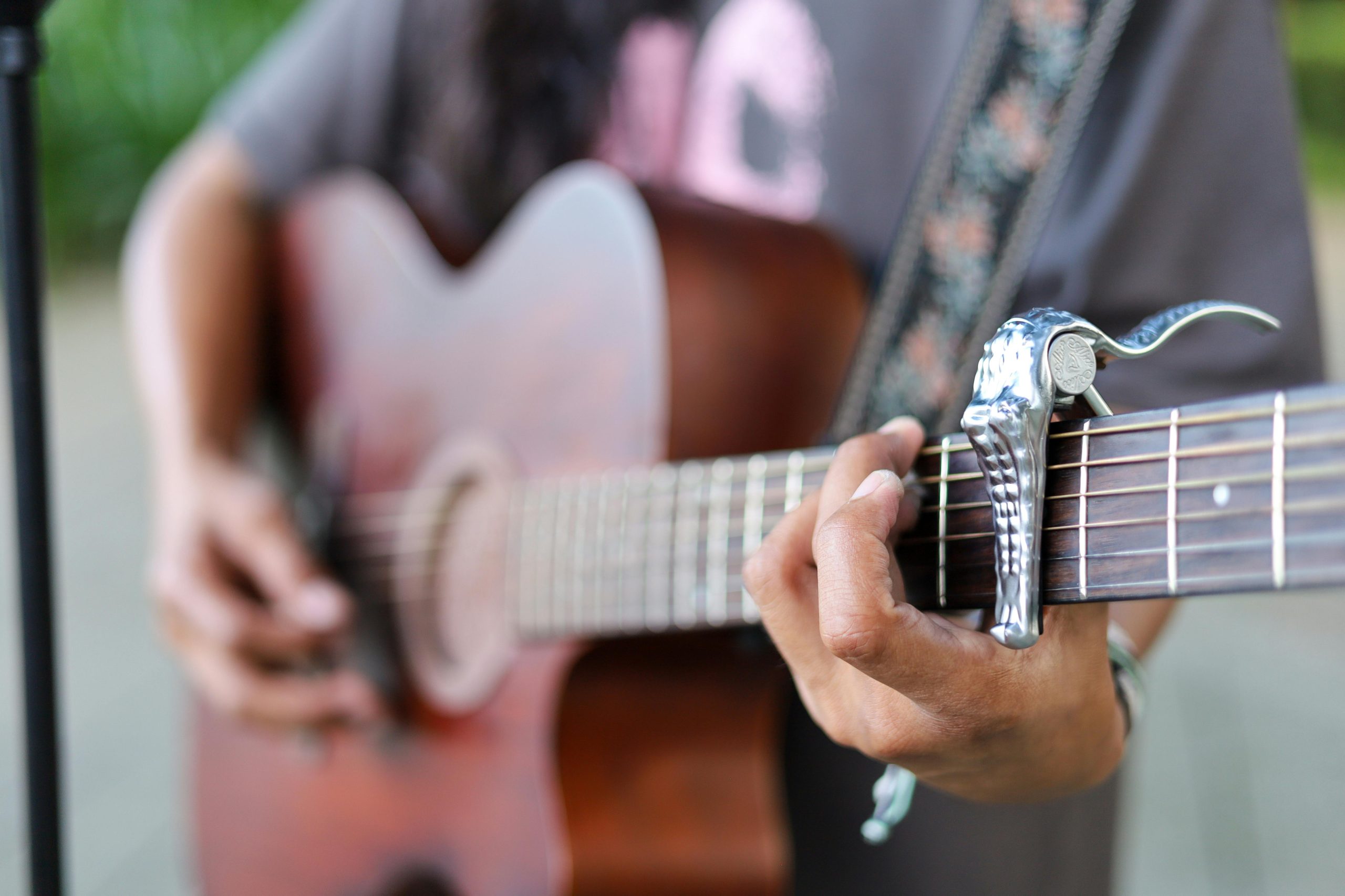 Clip musical ou live acoustique