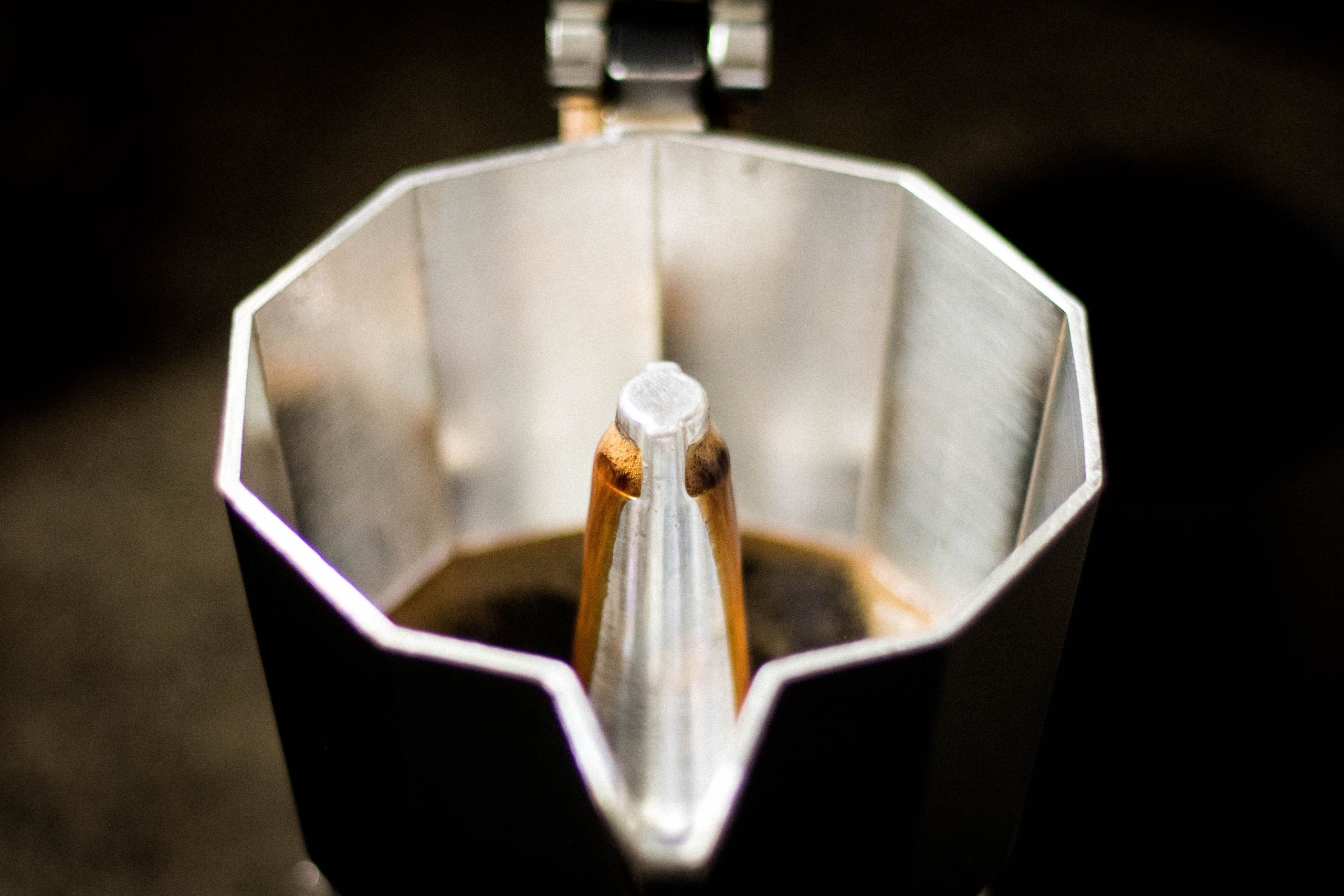 Comparatif cafetière italienne et machine expresso