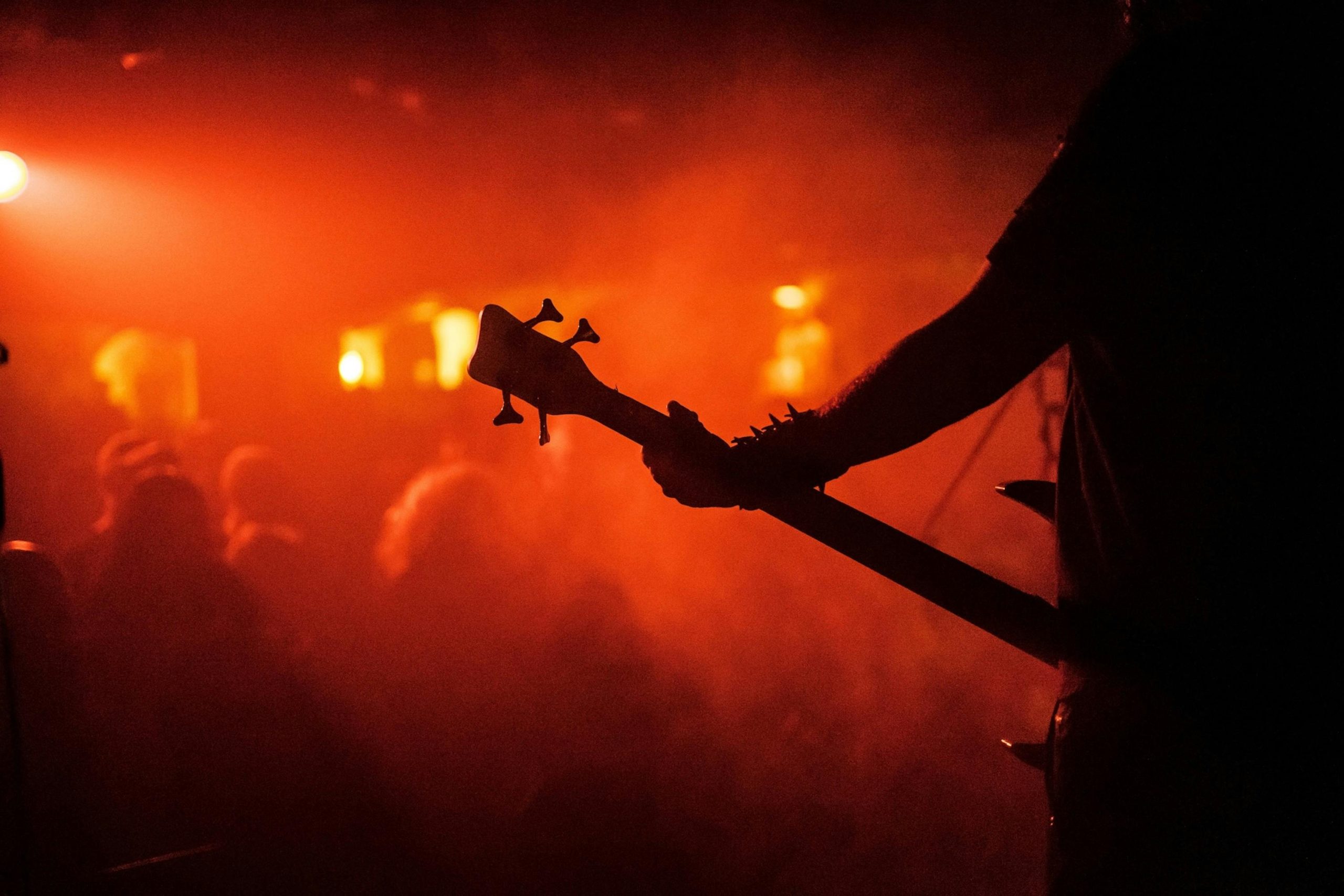 Concert de rock ou concert de métal