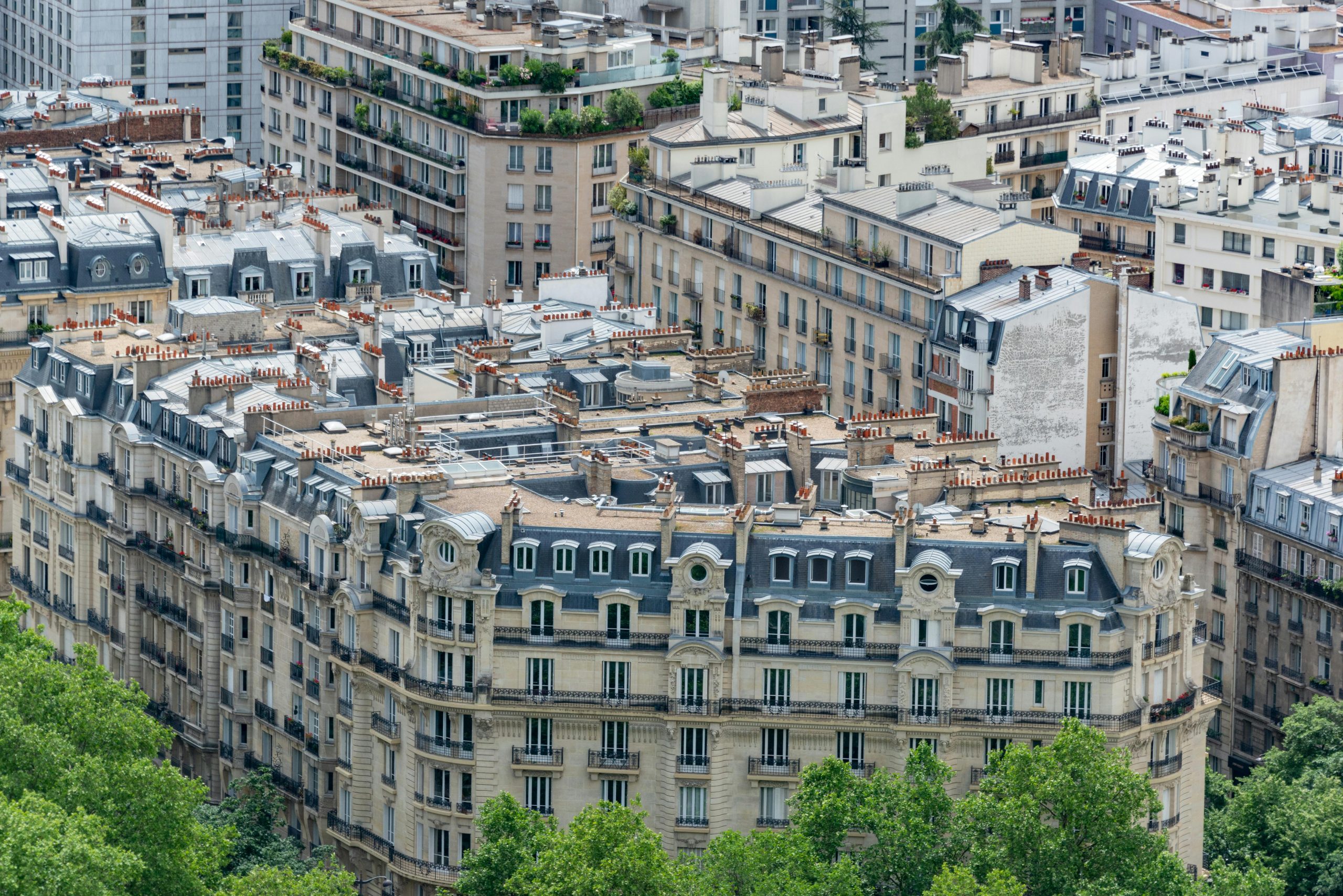 Copropriété haussmannienne ou immeuble récent