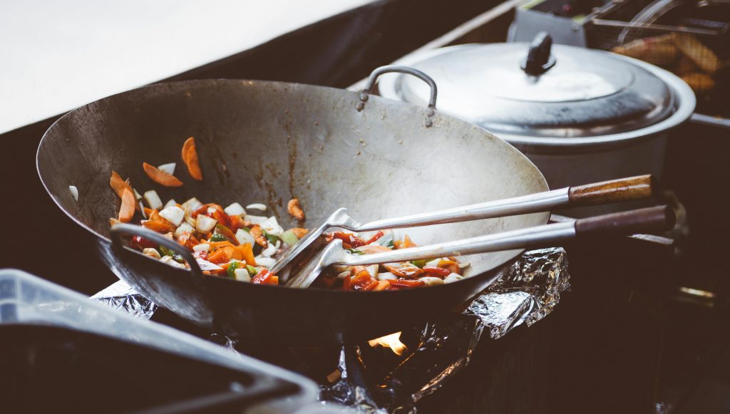 Cuisson au wok ou à la sauteuse