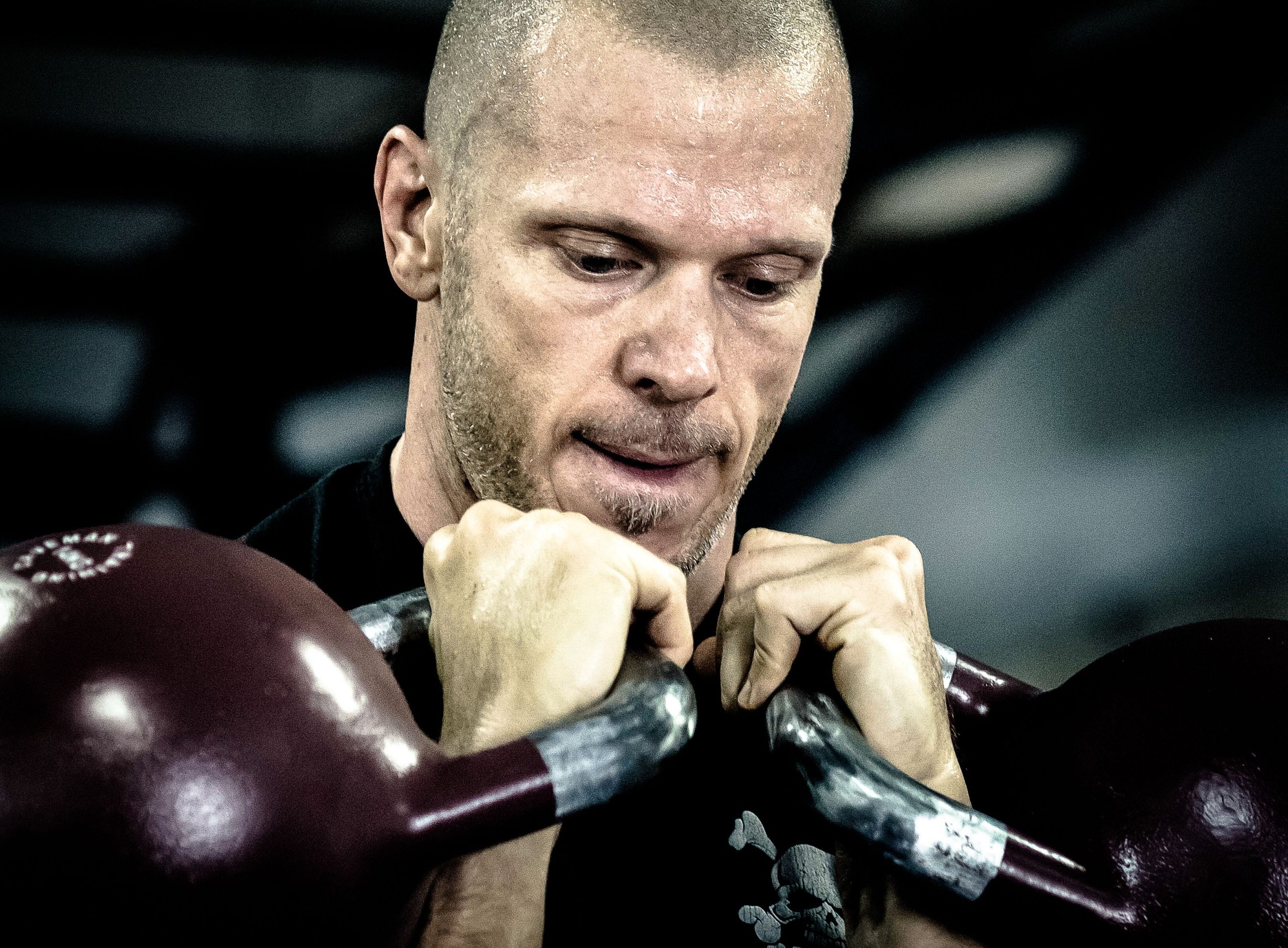Discipline vs motivation
