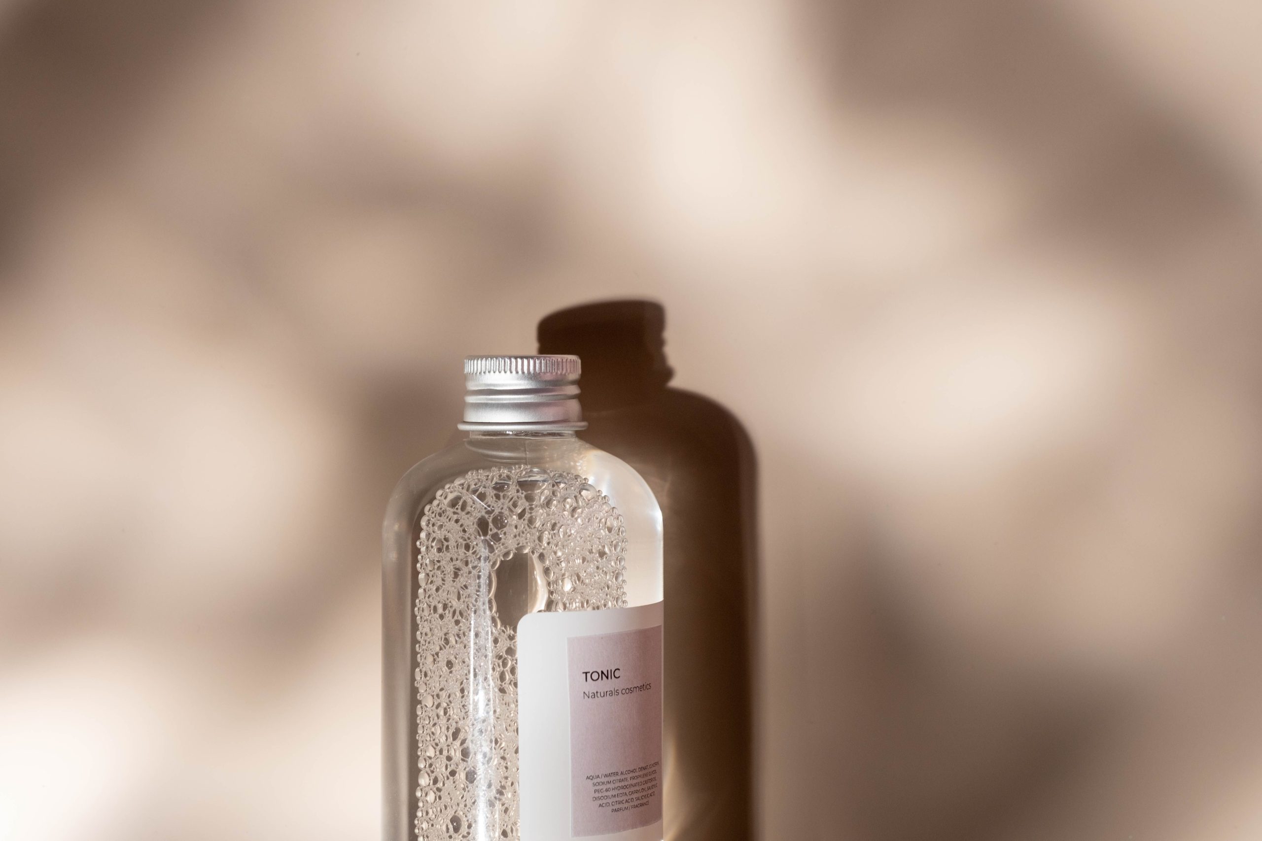 Eau florale et tonique visage