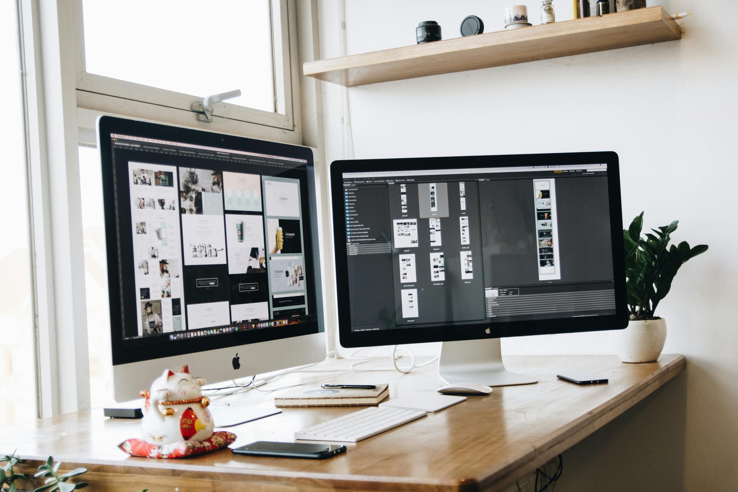 Écran ultrawide face à double écran