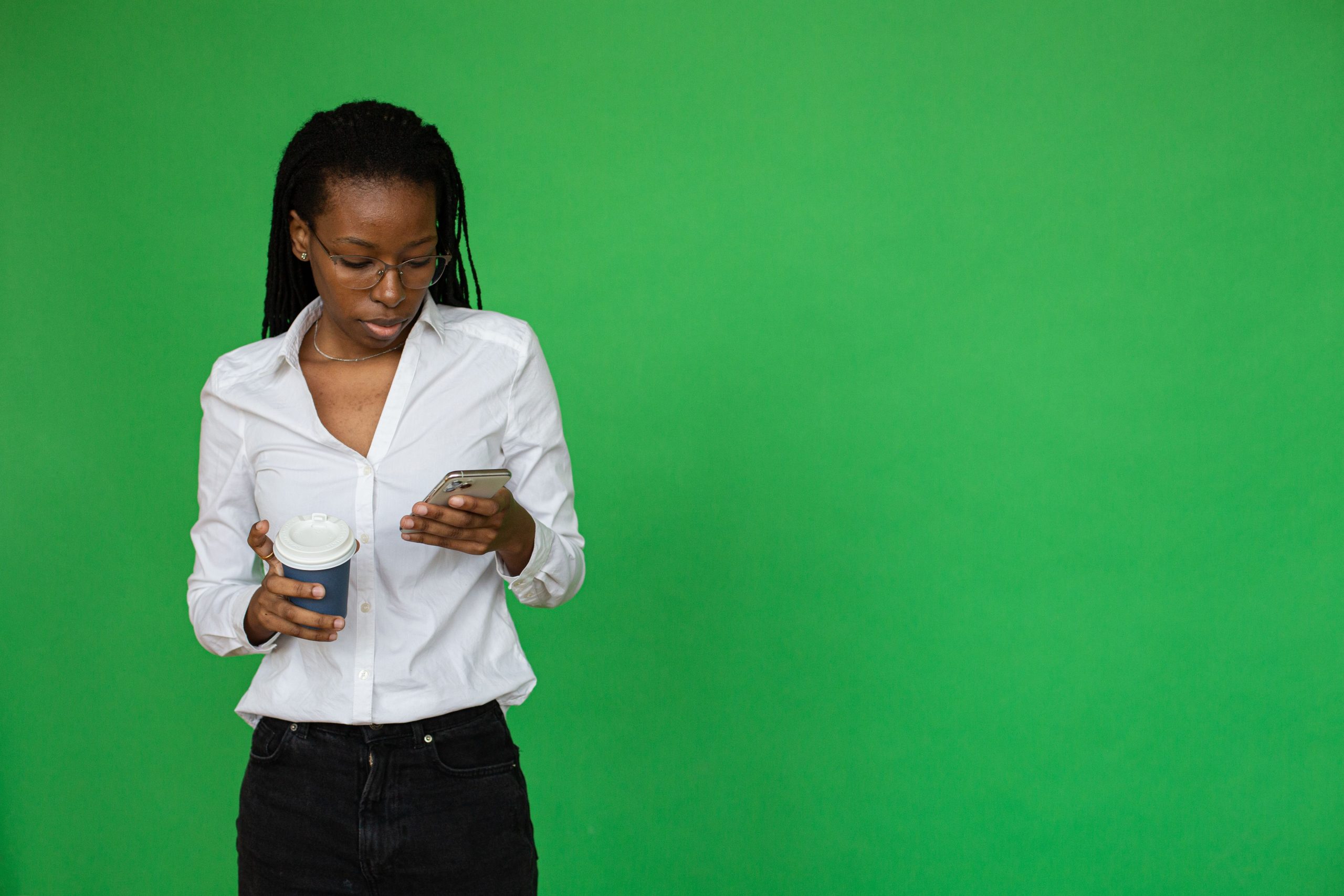 Email marketing ou SMS marketing