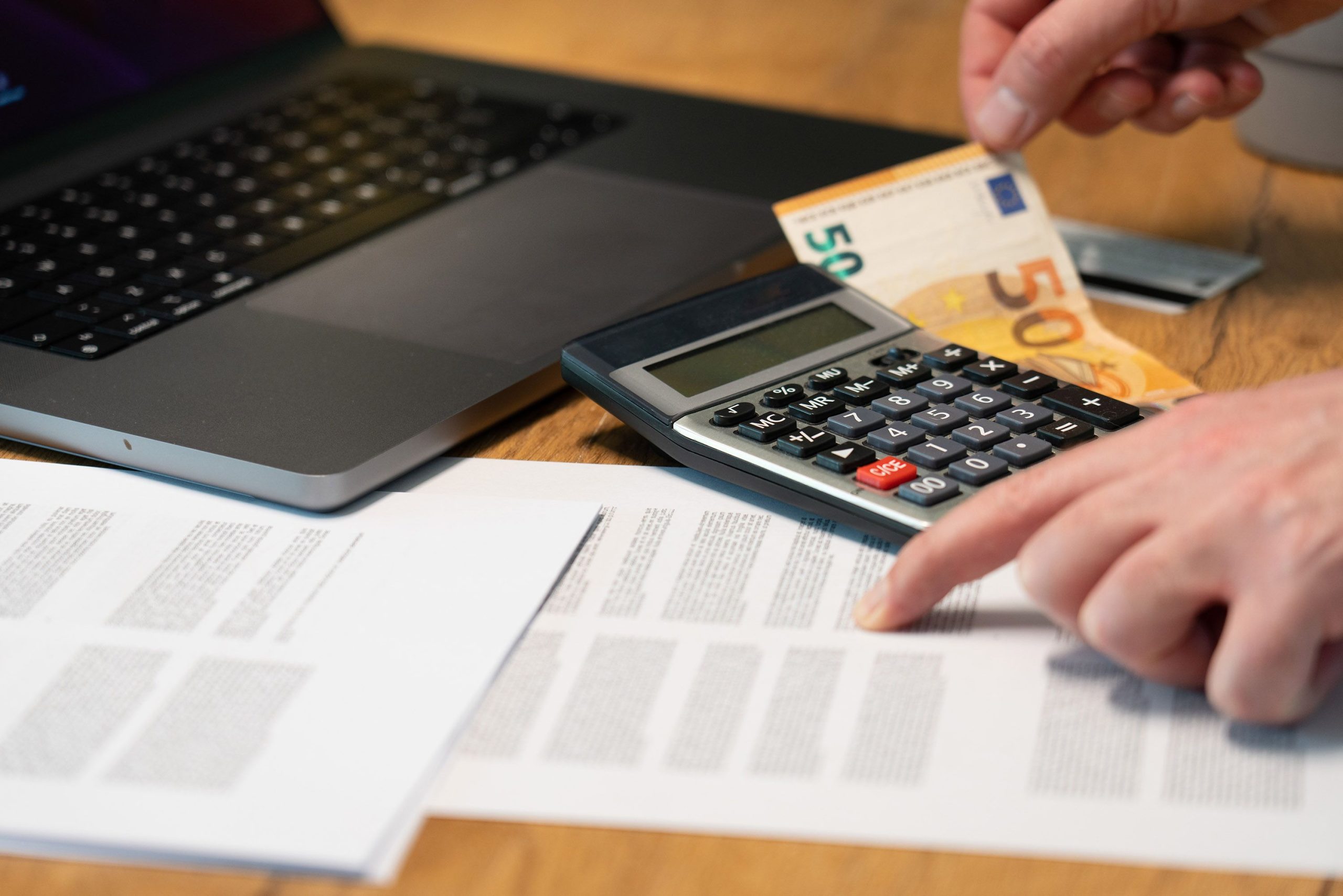 Gestion autonome ou conseiller financier