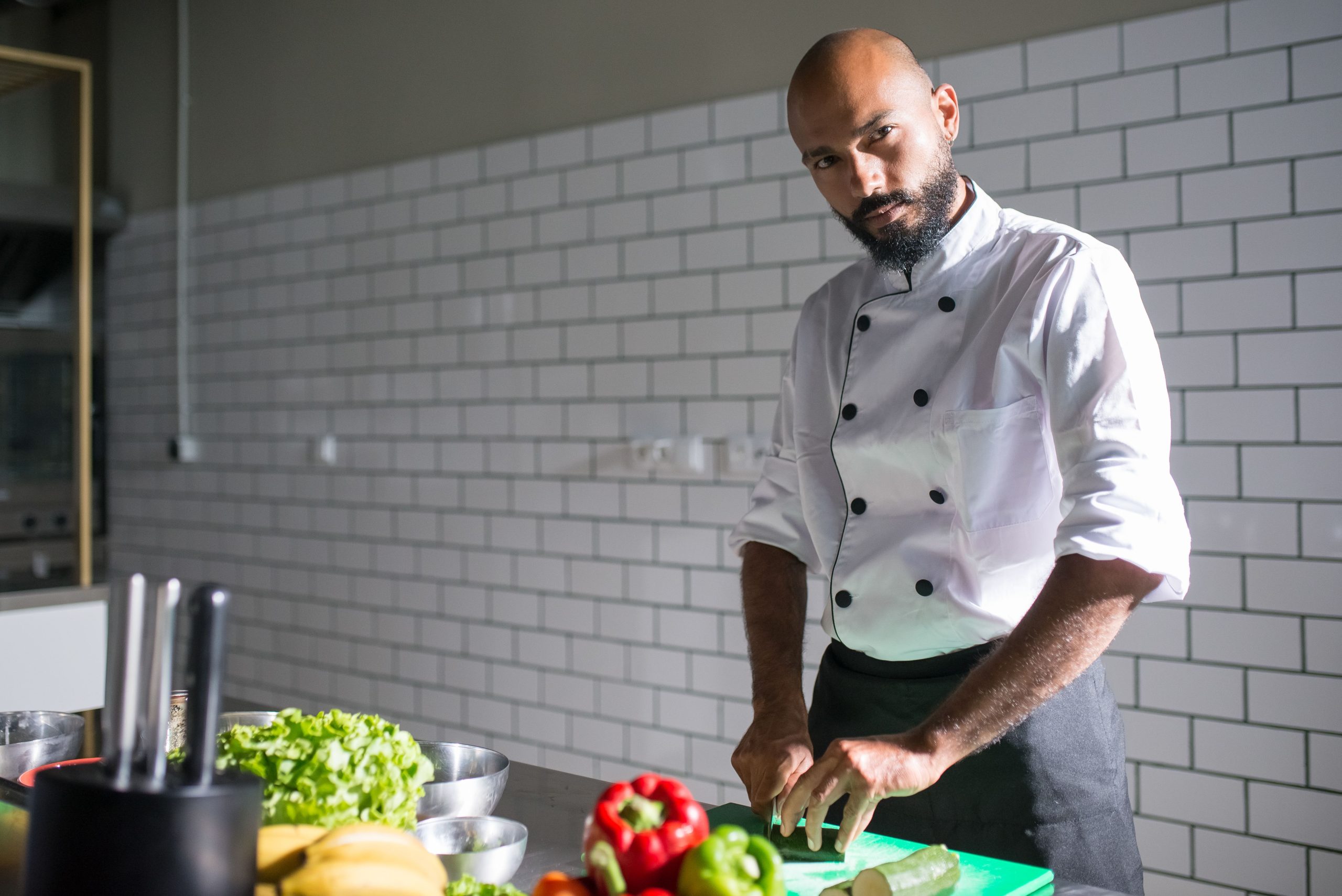Mandoline contre couteau de chef