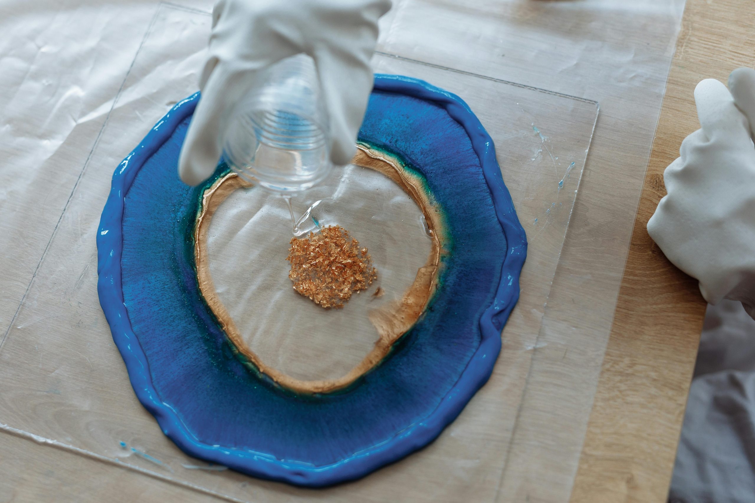 Mastic polyester ou époxy