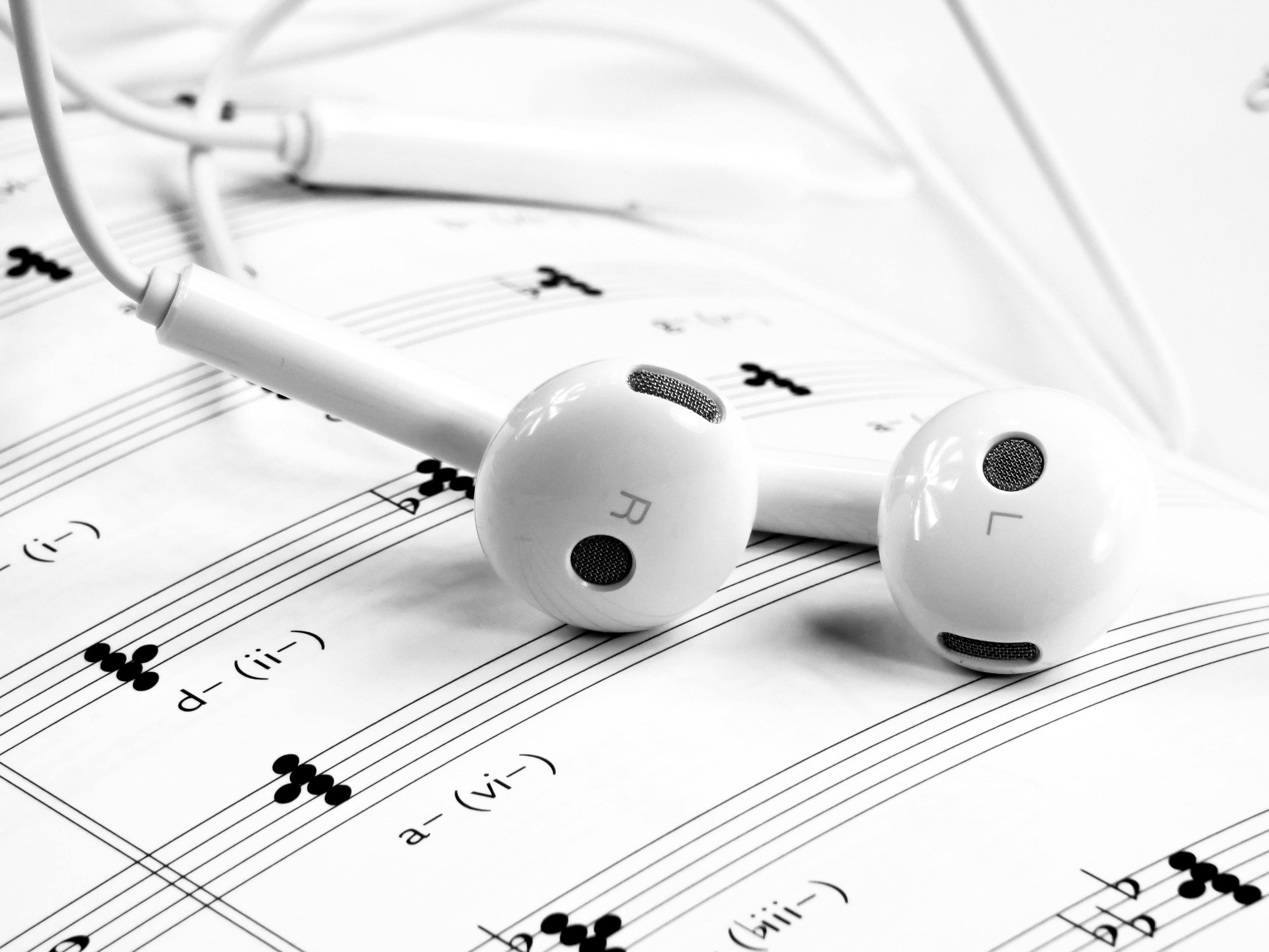 Musique de fond ou écoute active