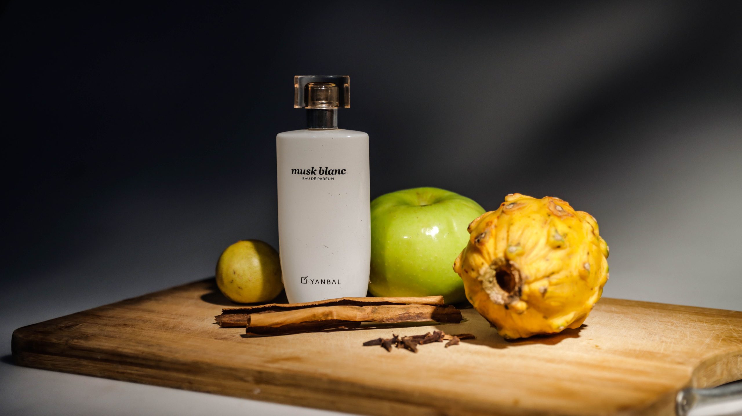 Parfum fruité ou parfum gourmand