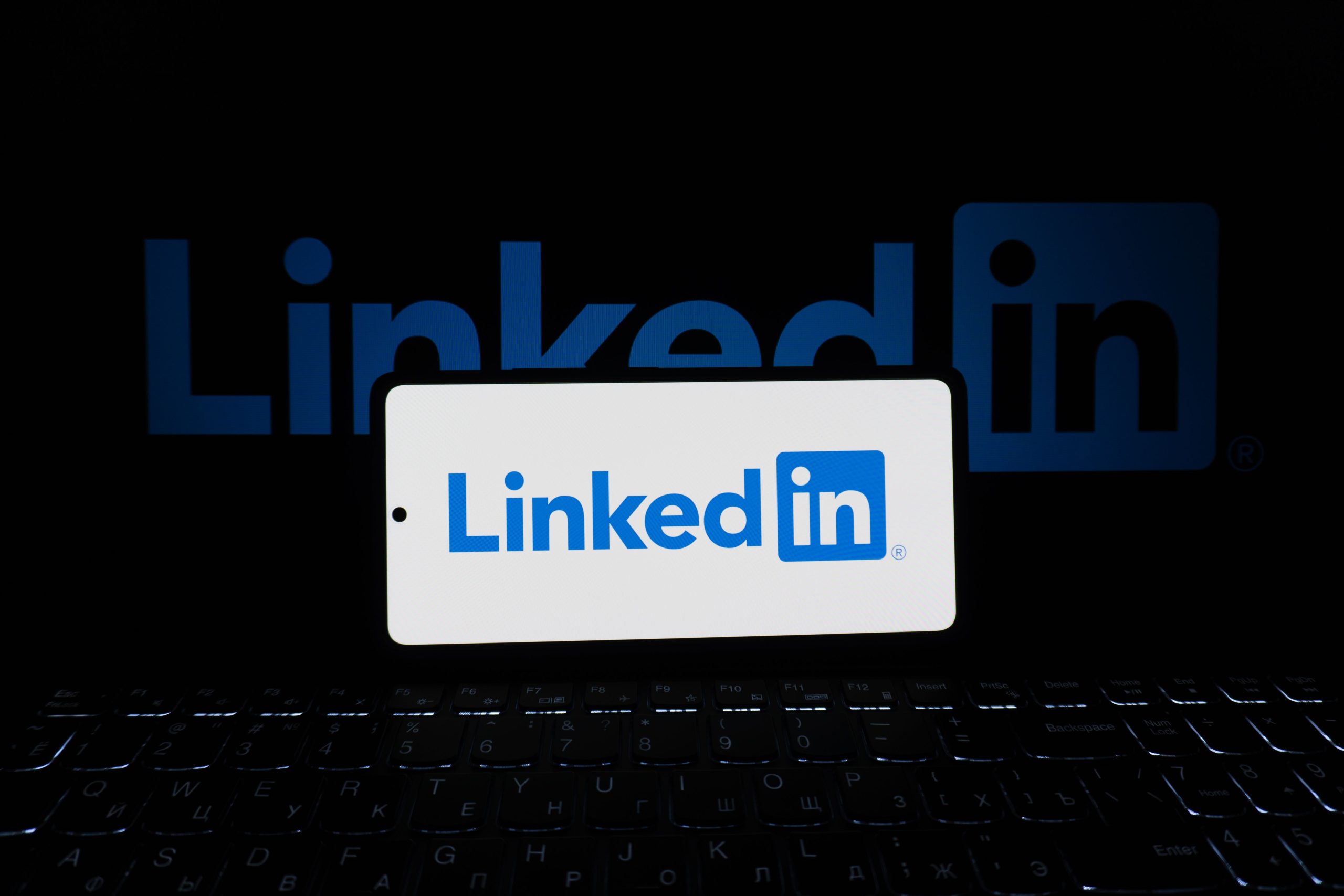 Prospection LinkedIn ou emailing