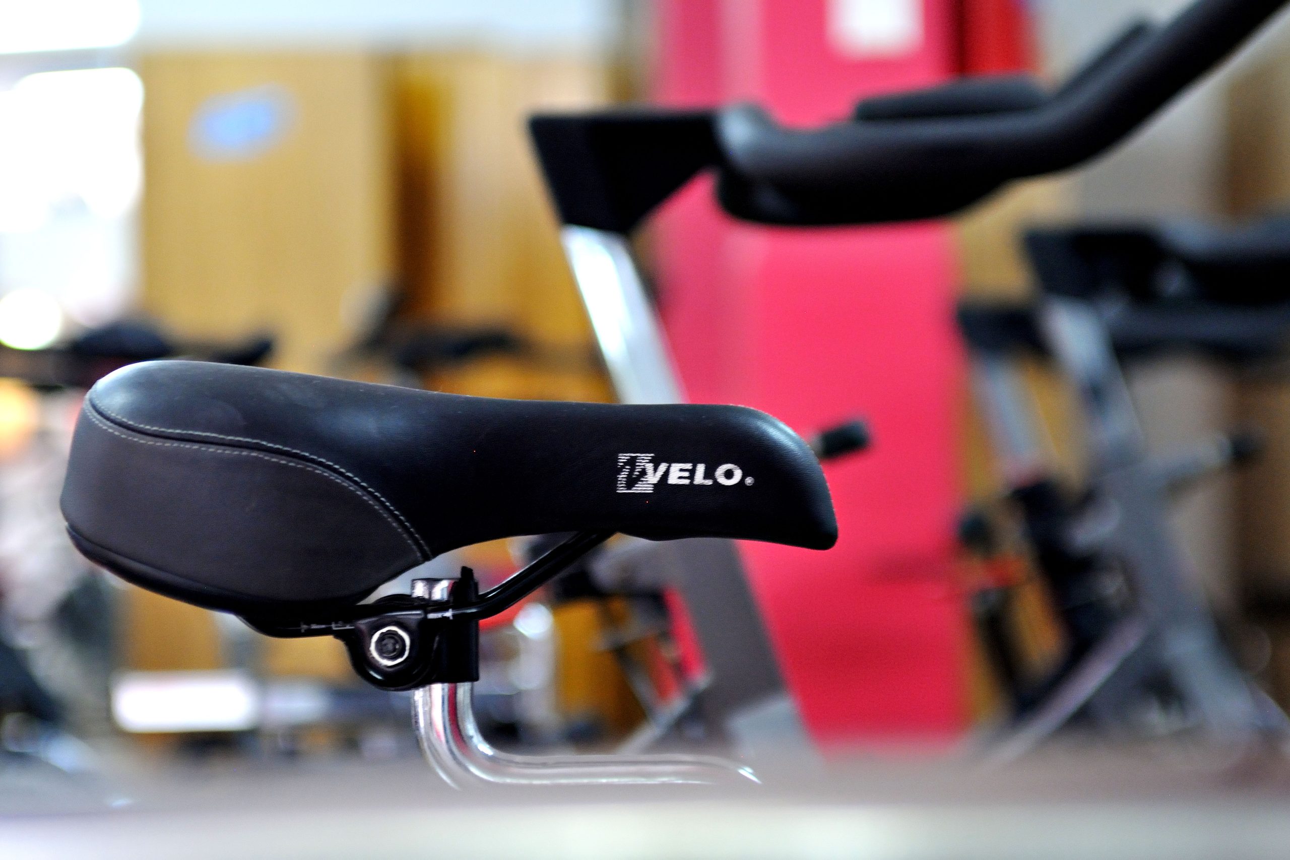 Vélo d'appartement et spinning