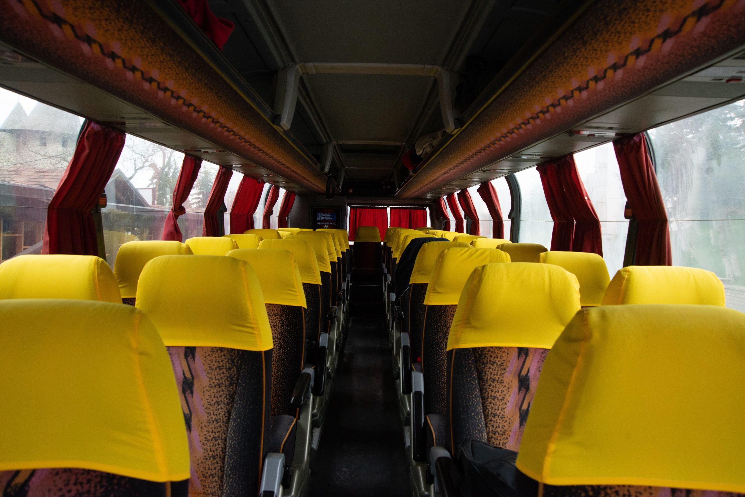 Voyage organisé contre autotour