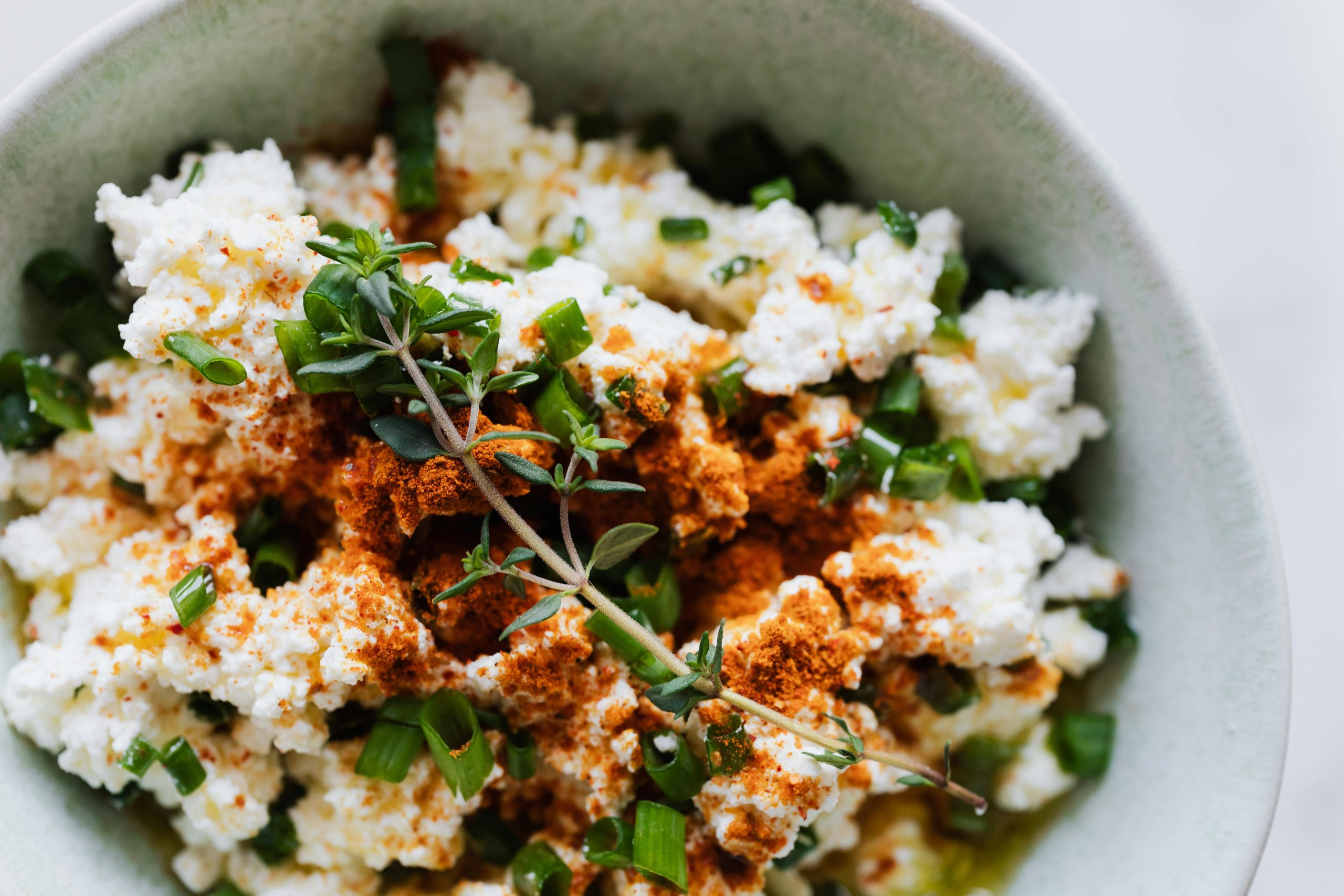 Yaourt nature contre fromage blanc